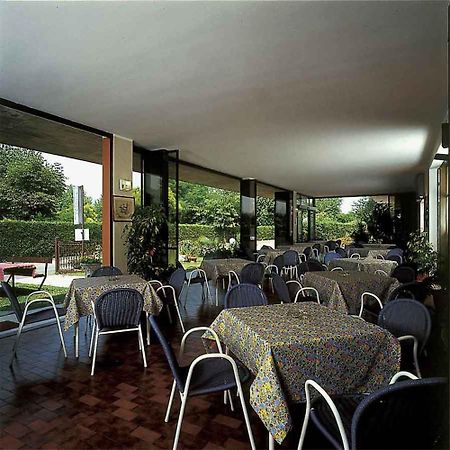 Residence Miralago Rooms & Apartments マネルバ・デル・ガルダ エクステリア 写真